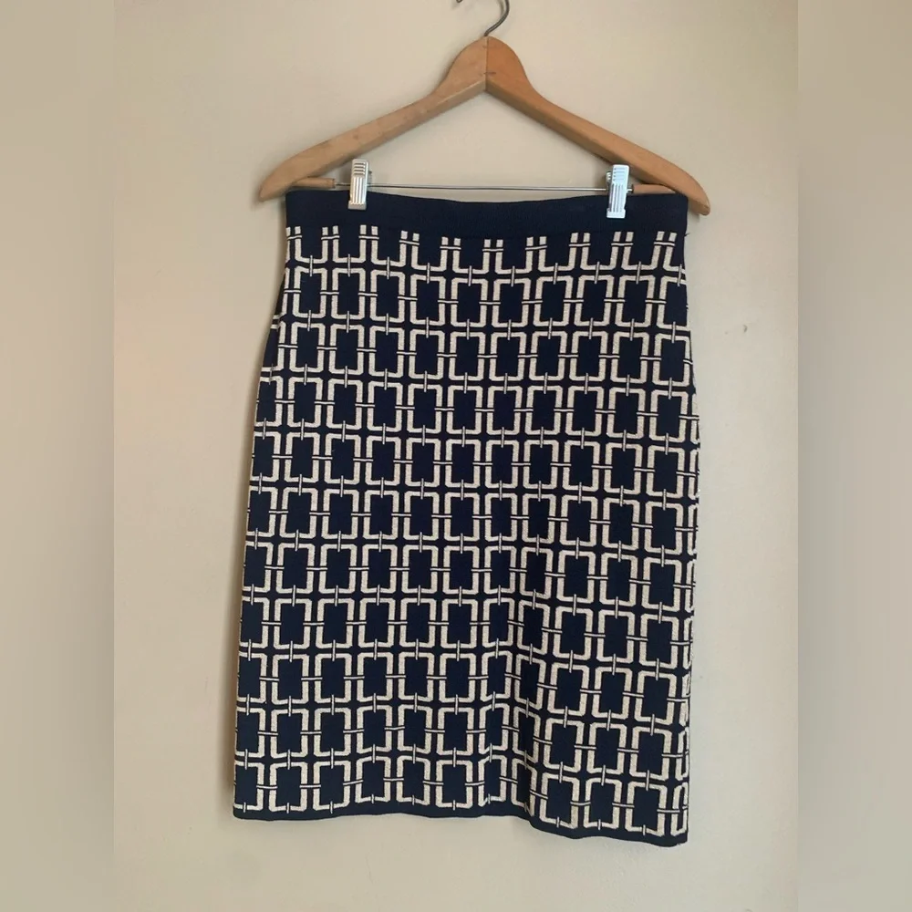 Adrienne Vittadini Knit Pencil Skirt Geometric Link Design Gold Black Holiday M